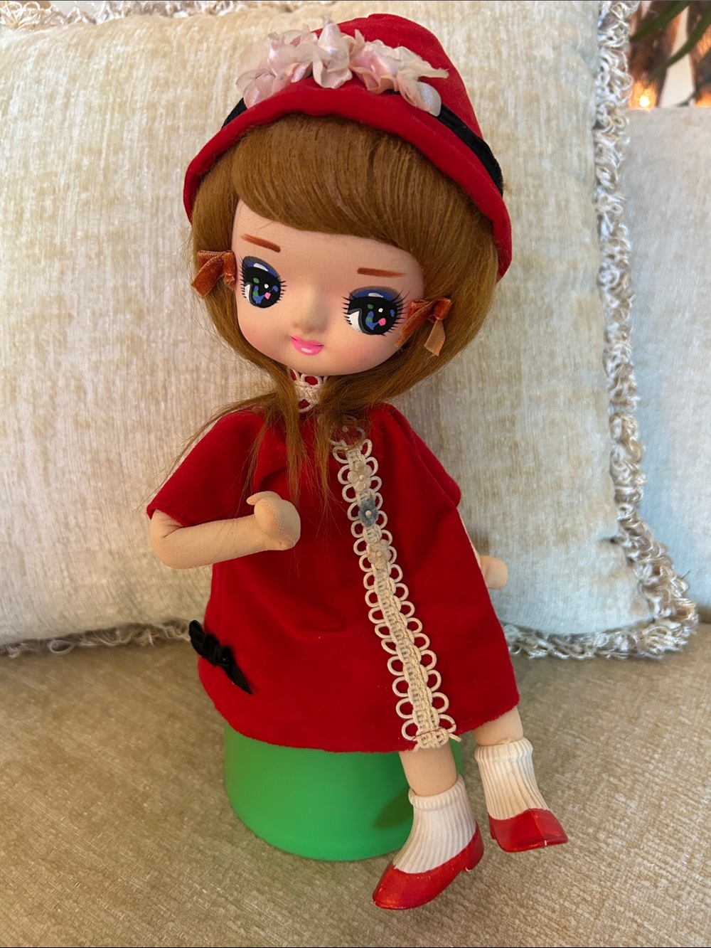 Bradley “big eyes” vintage doll and music box
